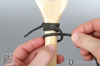 Paracord Paddle Wrapping 09