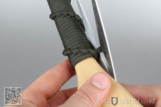Paracord Paddle Wrapping 12