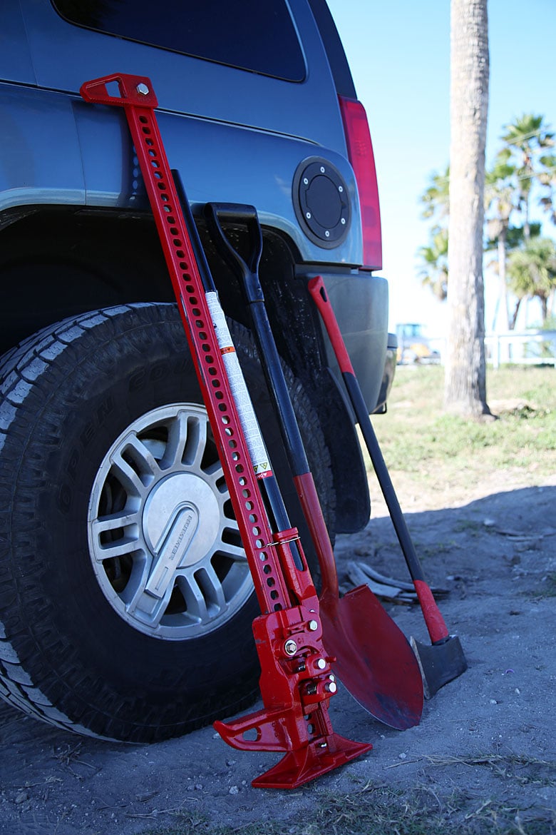 Off Road Staple Selecting And Mounting A Hi Lift Jack On Your Rig Its Tactical