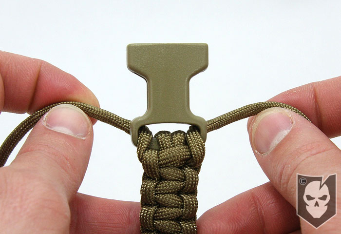 DIY Paracord Bracelet