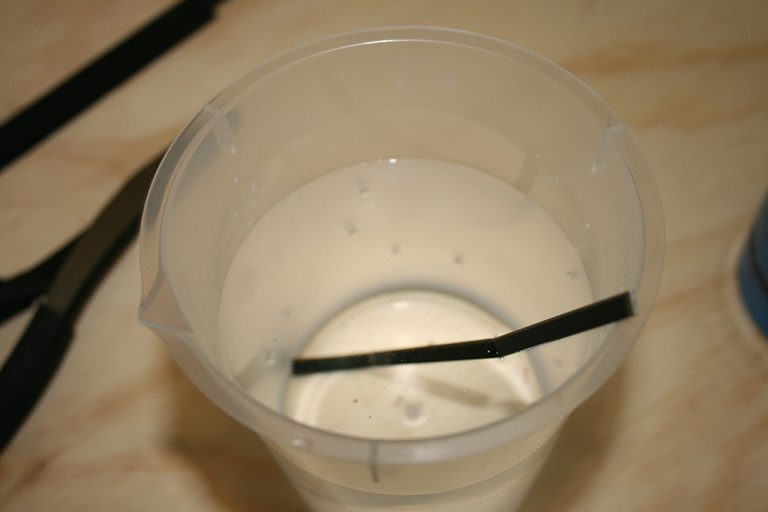 How to Make a DIY Lock Pick Set from a Windshield Wiper ITS Tactical