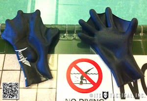 Darkfin Gloves