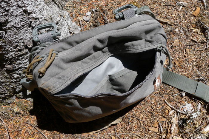 Kit Bag: Front Compartment
