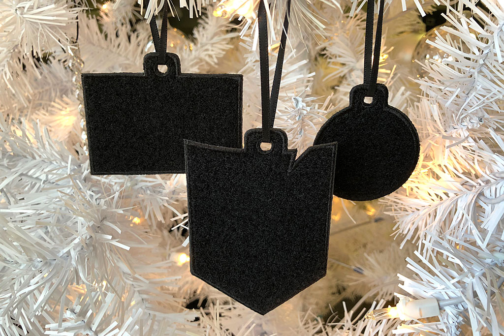 Ornament Hooks (200) - Modern Christmas Trees